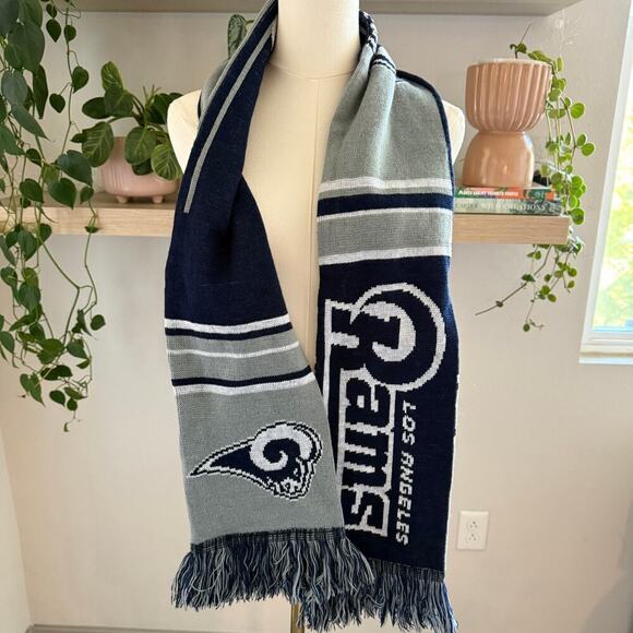 Los Angeles Rams NFL Team Logo Knit Scarf Reversible Unisex Blue Gray - Picture 3 of 5